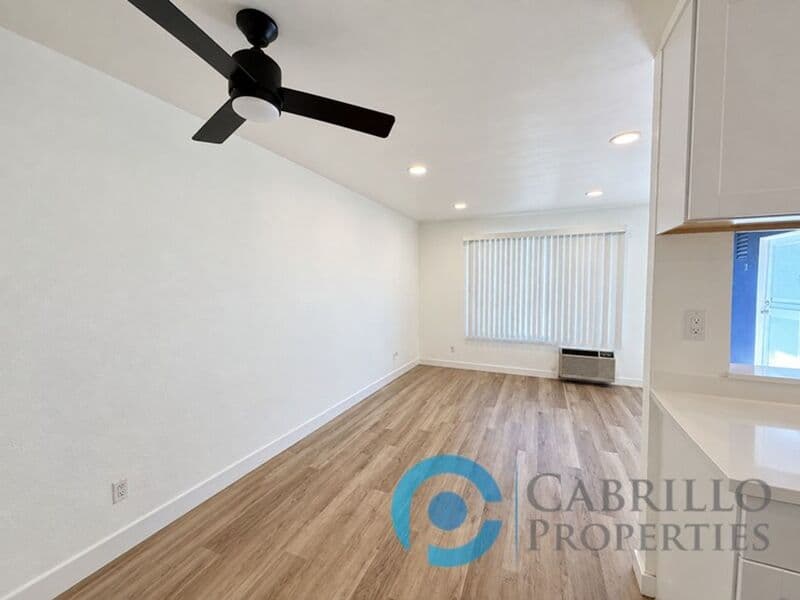 San Diego Condo: 4825 70th St.