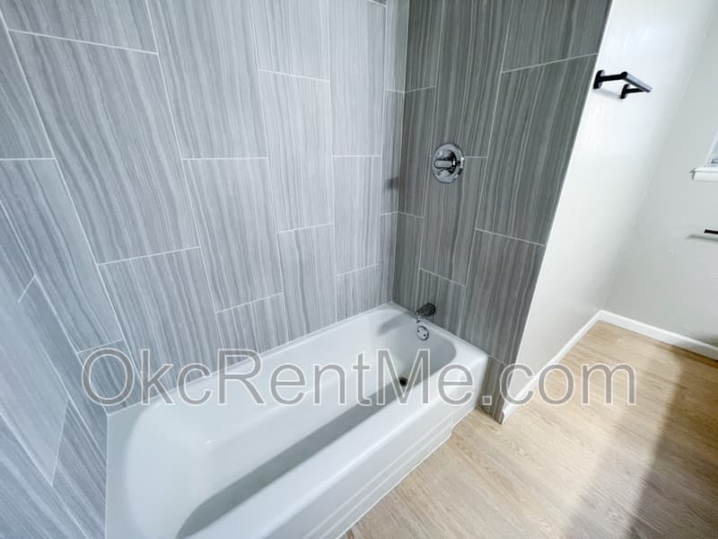 Oklahoma City House: 1428 SW 62nd St
