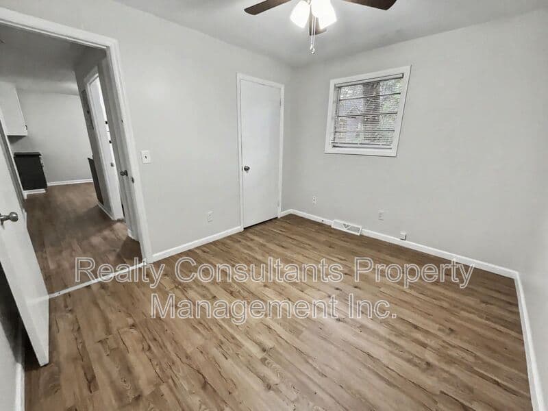 Greensboro House: 1813 Walker Avenue