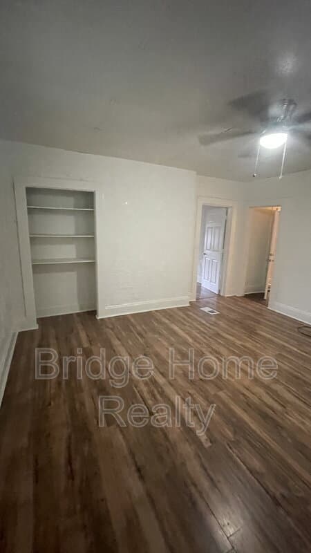 McKees Rocks Condo: 802 13th St