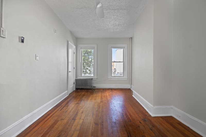 Jersey City House: 191 Ogden Avenue