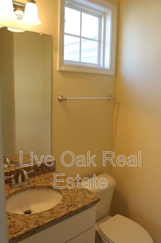 Virginia Beach House: 418 25th Street