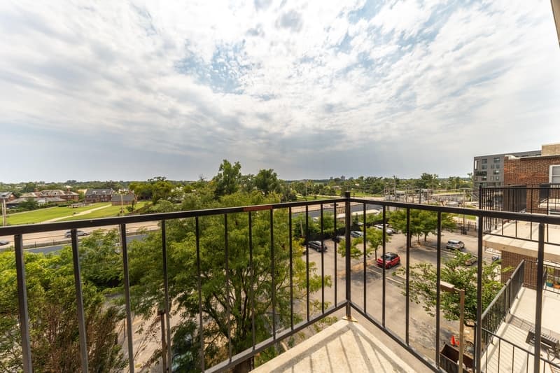 Saint Louis Condo: 5630 Pershing Ave Unit 59