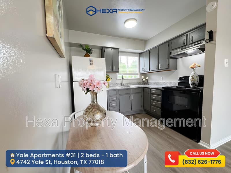 Houston Condo: 4742 Yale St.