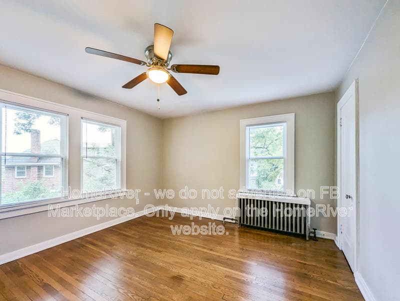 Pittsburgh Townhome: 3025 Norwood Ave