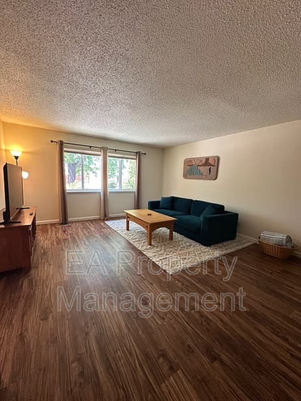 Albuquerque House: 9308 Gutierrez Rd NE