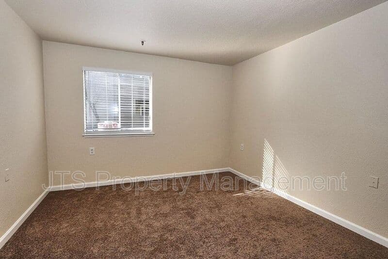Sacramento Condo: 1019 Dornajo Way
