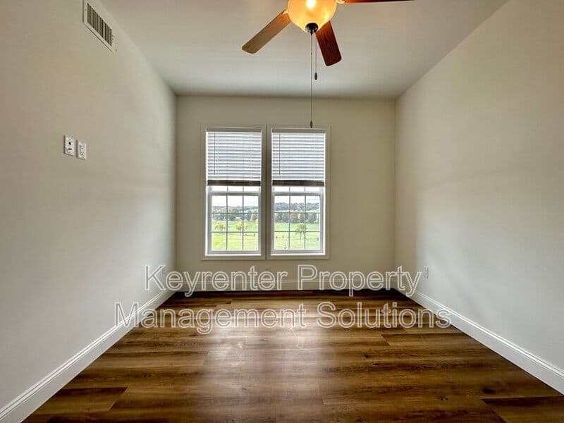 Weyers Cave Condo: 3445 Lee Hwy