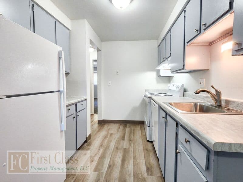 PORTLAND Condo: 1376 NE 186TH AVE