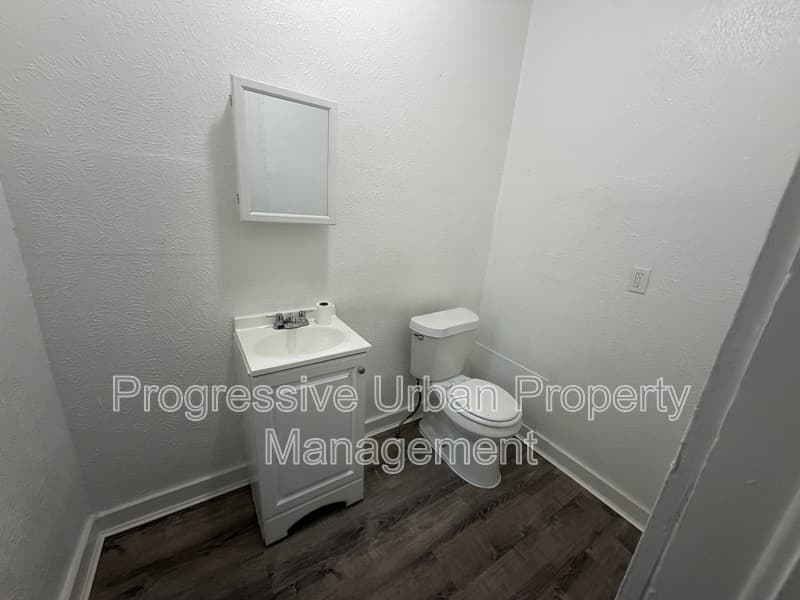 Cleveland House: 1515 East 81st Street