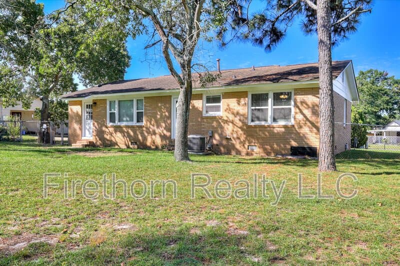 Augusta House: 2833 Glenn Hills Circle
