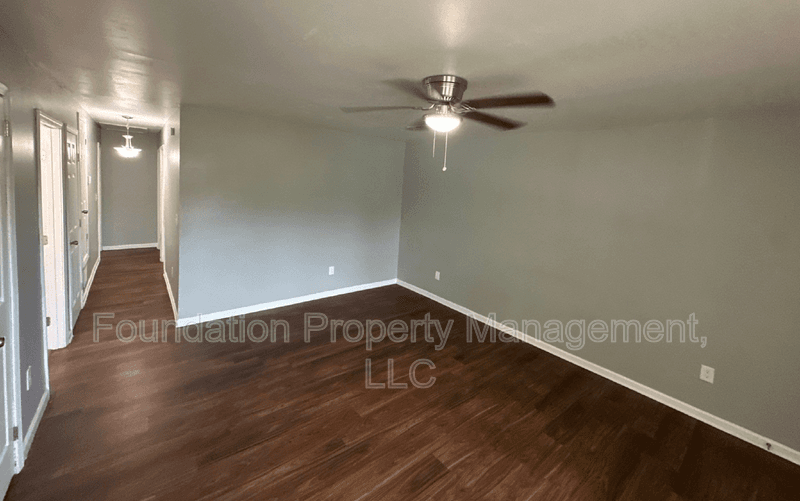 Memphis House: 1663 Humber Street