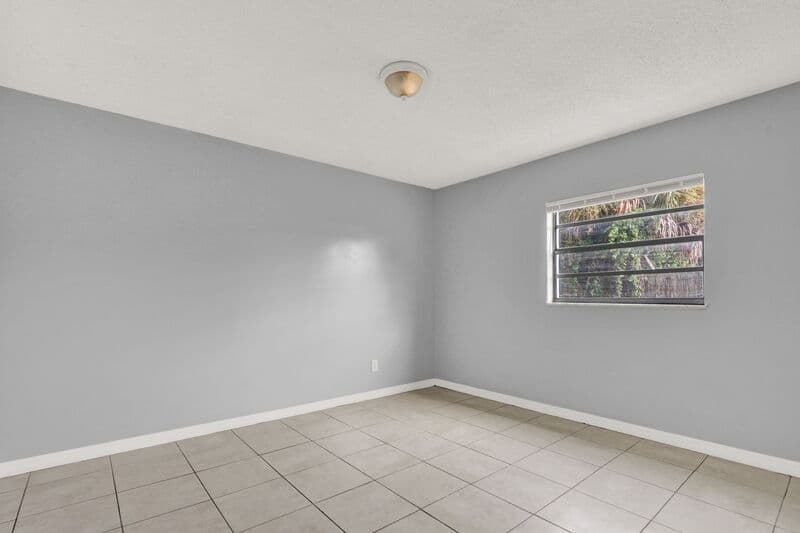 Fort Pierce House: 3104-3210 Louisiana Avenue