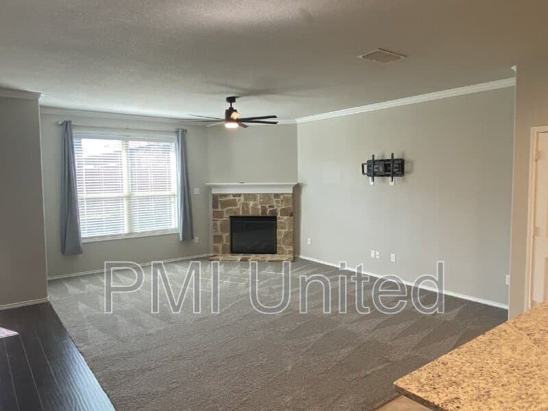 Denton House: 5424 Sea Cove Ln
