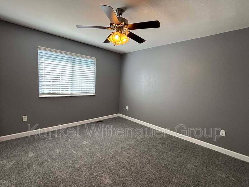 Mascoutah Condo: 704 E Fountain View
