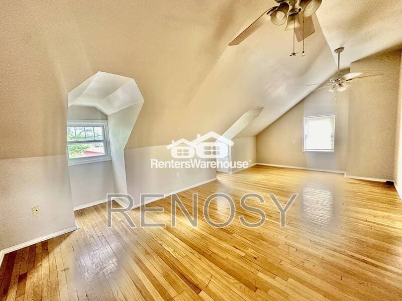 Des Moines Condo: 2300 Beaver Ave