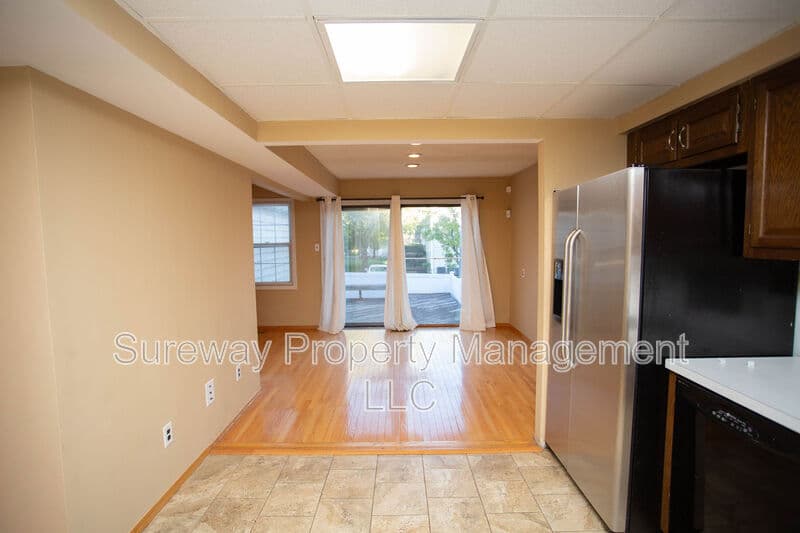 Cherry Hill Condo: 201 Society Hill