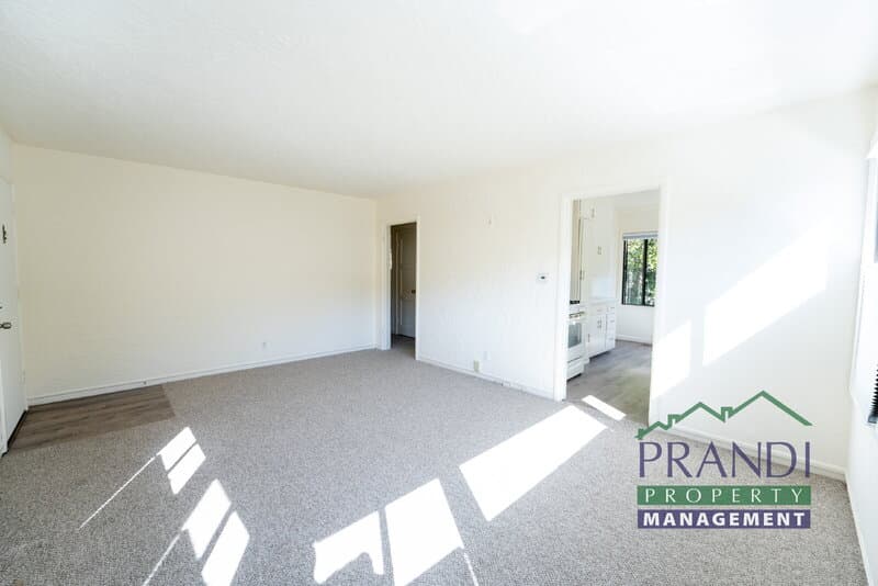Mill Valley Condo: 20 Gardner St