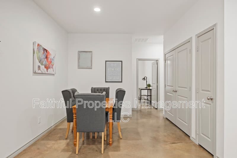 Lindale Condo: 14235 CR 452 - 14