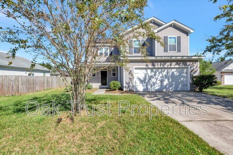 Goose Creek House: 105 Gavins Way