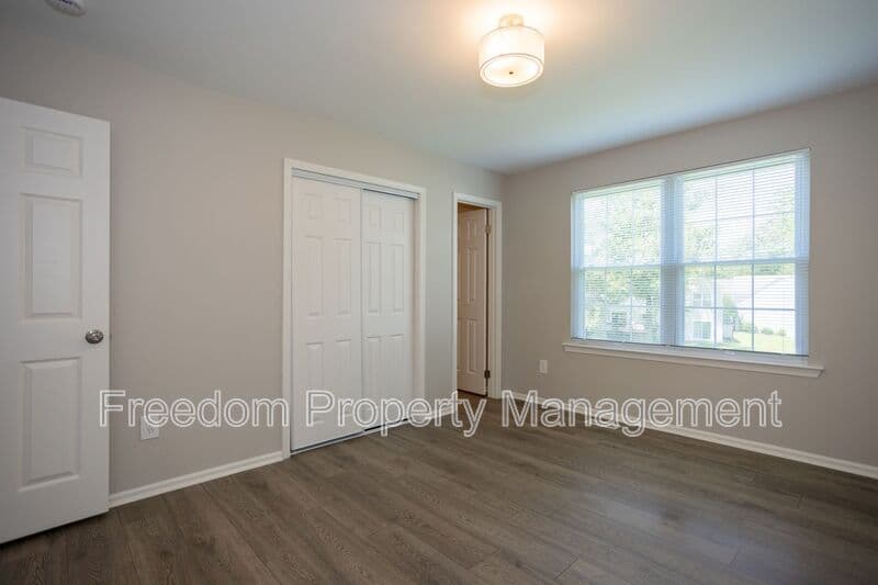 Manassas House: 10116 Wimbledon Ct
