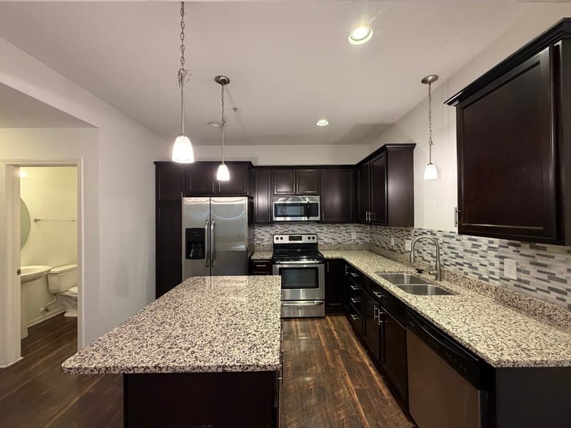 West Des Moines Townhome: 150 80th St
