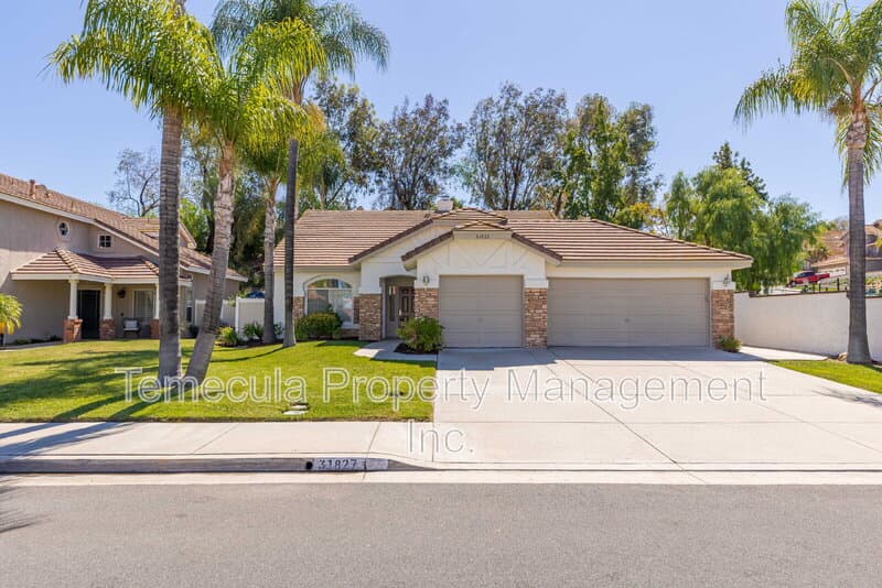 Temecula House: 31827 Corte Positas
