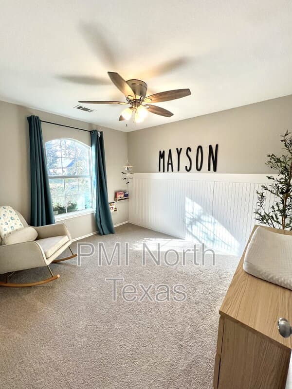 Little Elm House: 237 Flatwood Drive