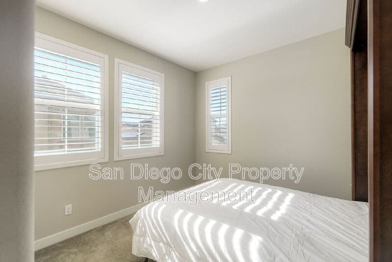 Carlsbad House: 1817 Artemisia Ct