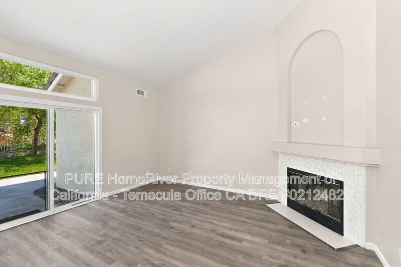 Temecula House: 43068 Corte Calanda