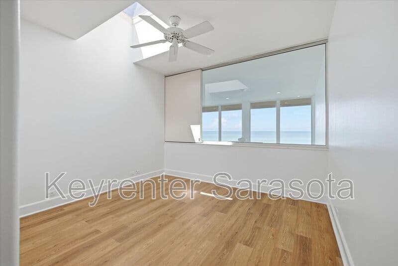 Longboat Key House: 5801 Gulf of Mexico Dr