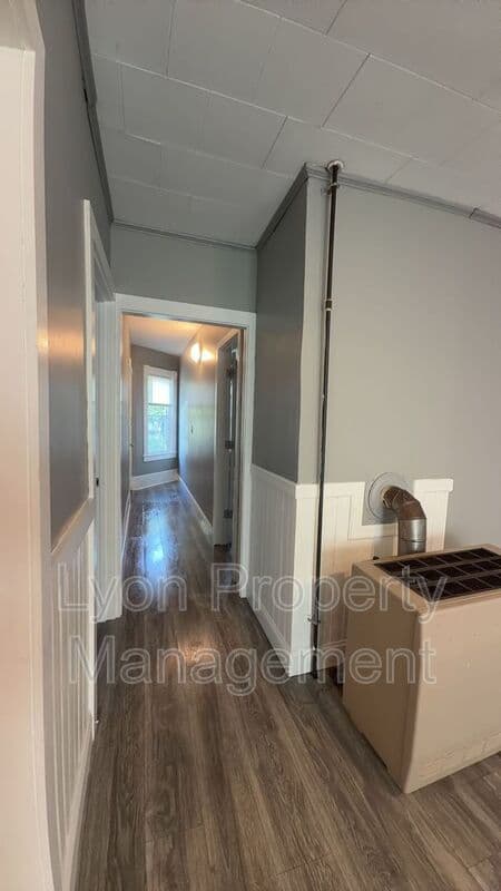 New Bedford Condo: 106-108 Winsor Street