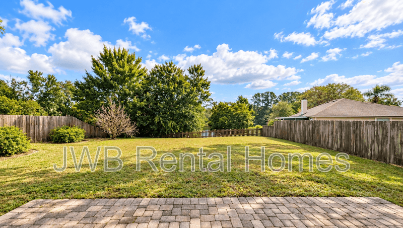 Jacksonville House: 4483 Cobblefield Cir E