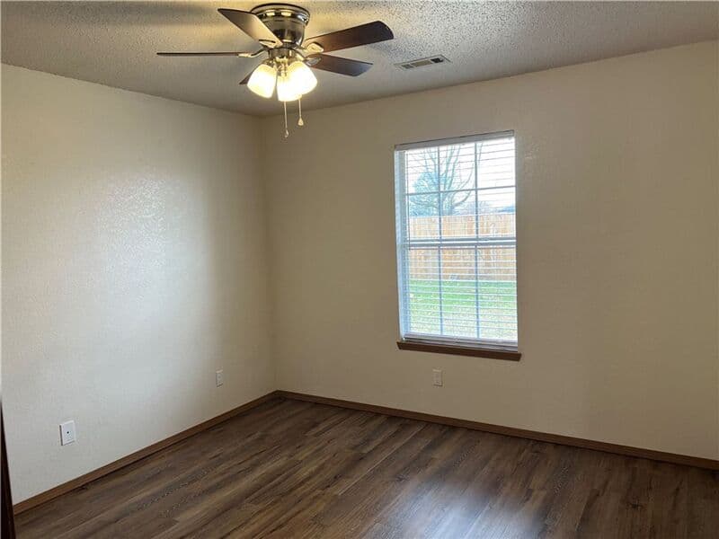 Bentonville Condo: NW 12th St
