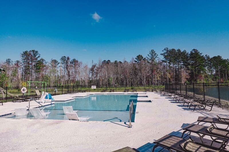 Bloomingdale House: 459 Coconut Dr