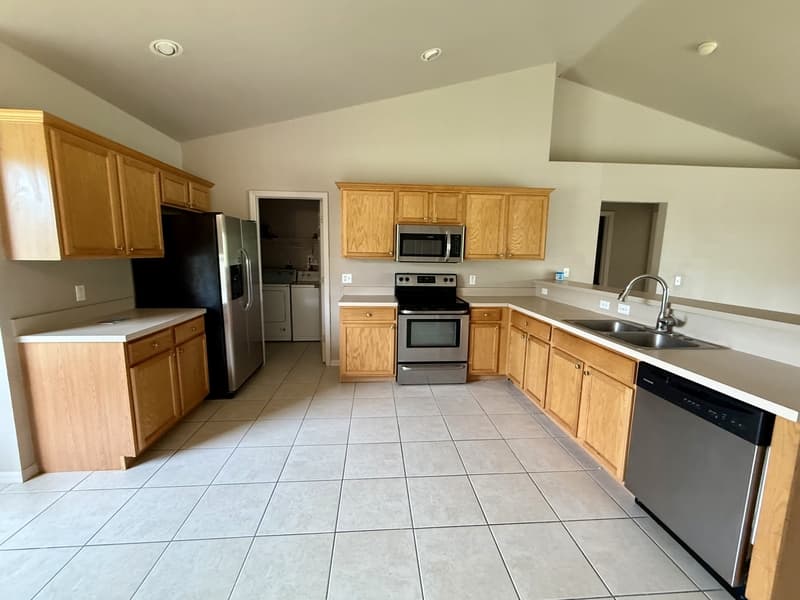 Cape Coral House: 4129 NE 19th Place