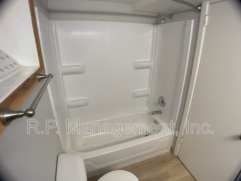 Saint Paul Condo: 1150 Central Ave W