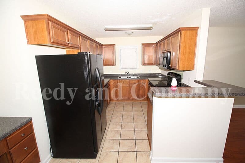 Cordova House: 1331 Appling Rd