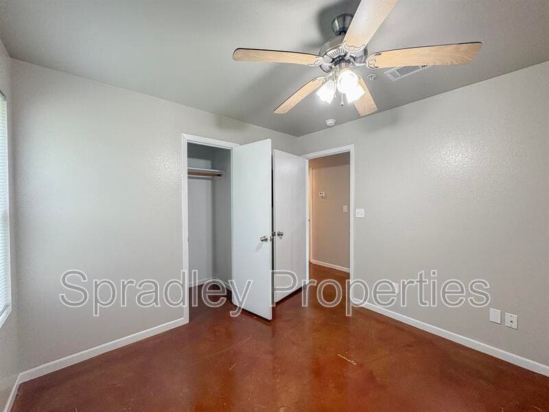 Belton Condo: 255 E 5th Ave, Apt 111