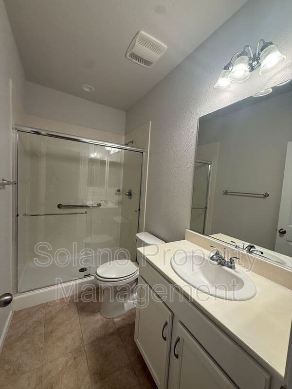 Dixon House: 1680 Gold Street