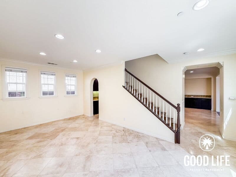 San Diego House: 17351 4S Ranch Pkwy