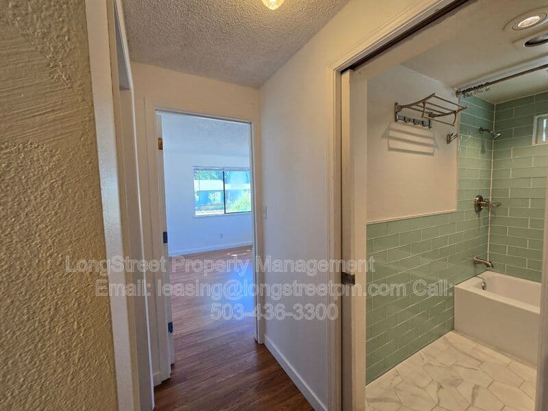 Philomath House: 2711 Newton St