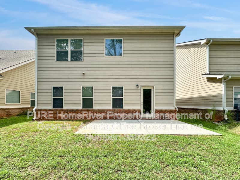 Mcdonough House: 211 Daisy Cir