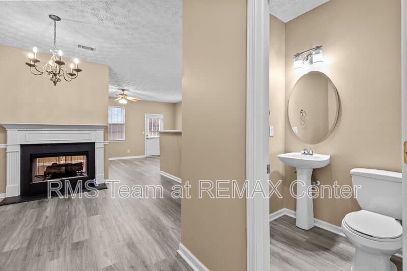 Flowery Branch Townhome: 4932 Vireo Dr