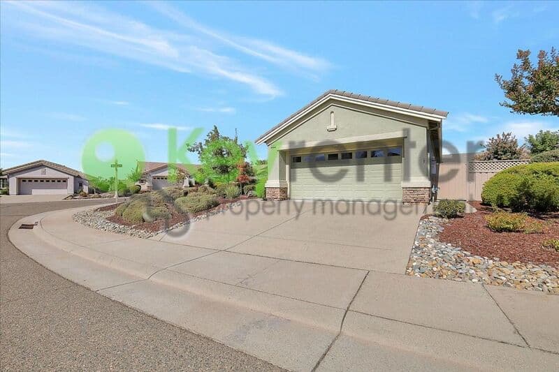 Lincoln House: 2532 Woodacre Lane