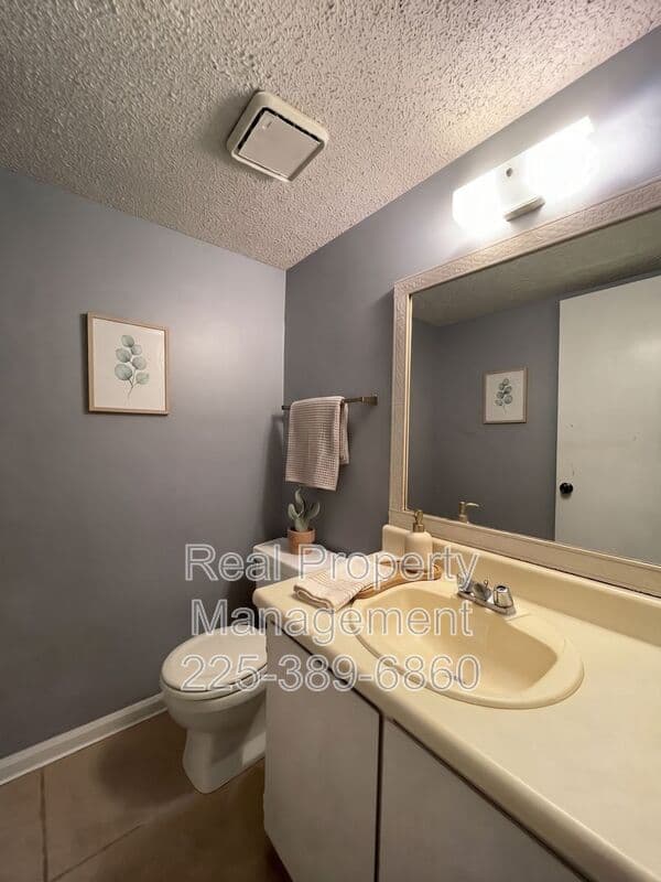 Baton Rouge Condo: 1724 Brightside Dr.