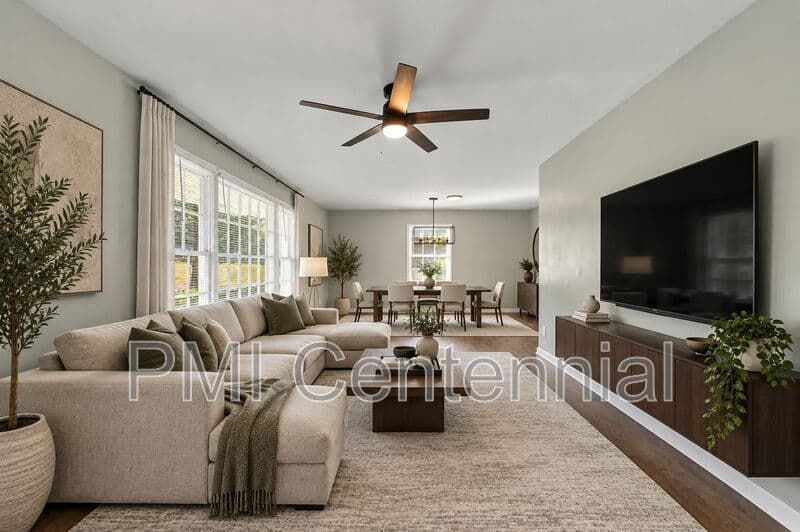 Decatur House: 3438 Springside Drive