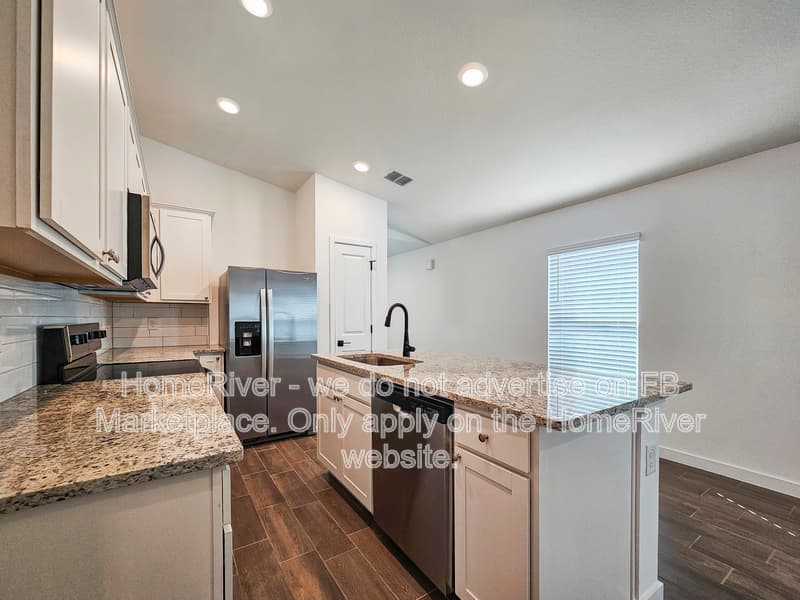 Brooksville House: 29657 Fedora Cir