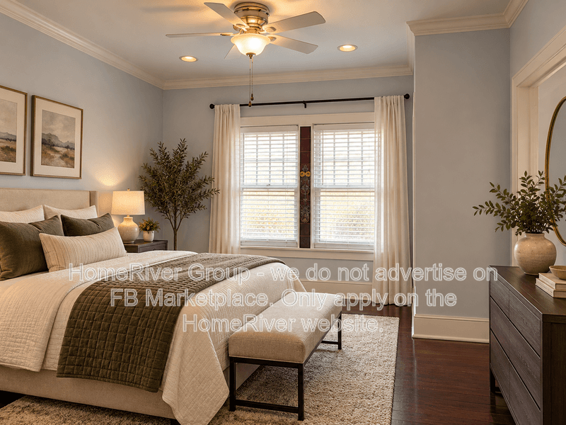Houston House: 3812 La Branch St