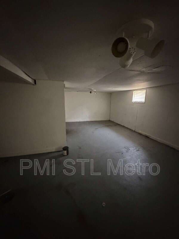Saint Louis House: 5336 Fletcher Street